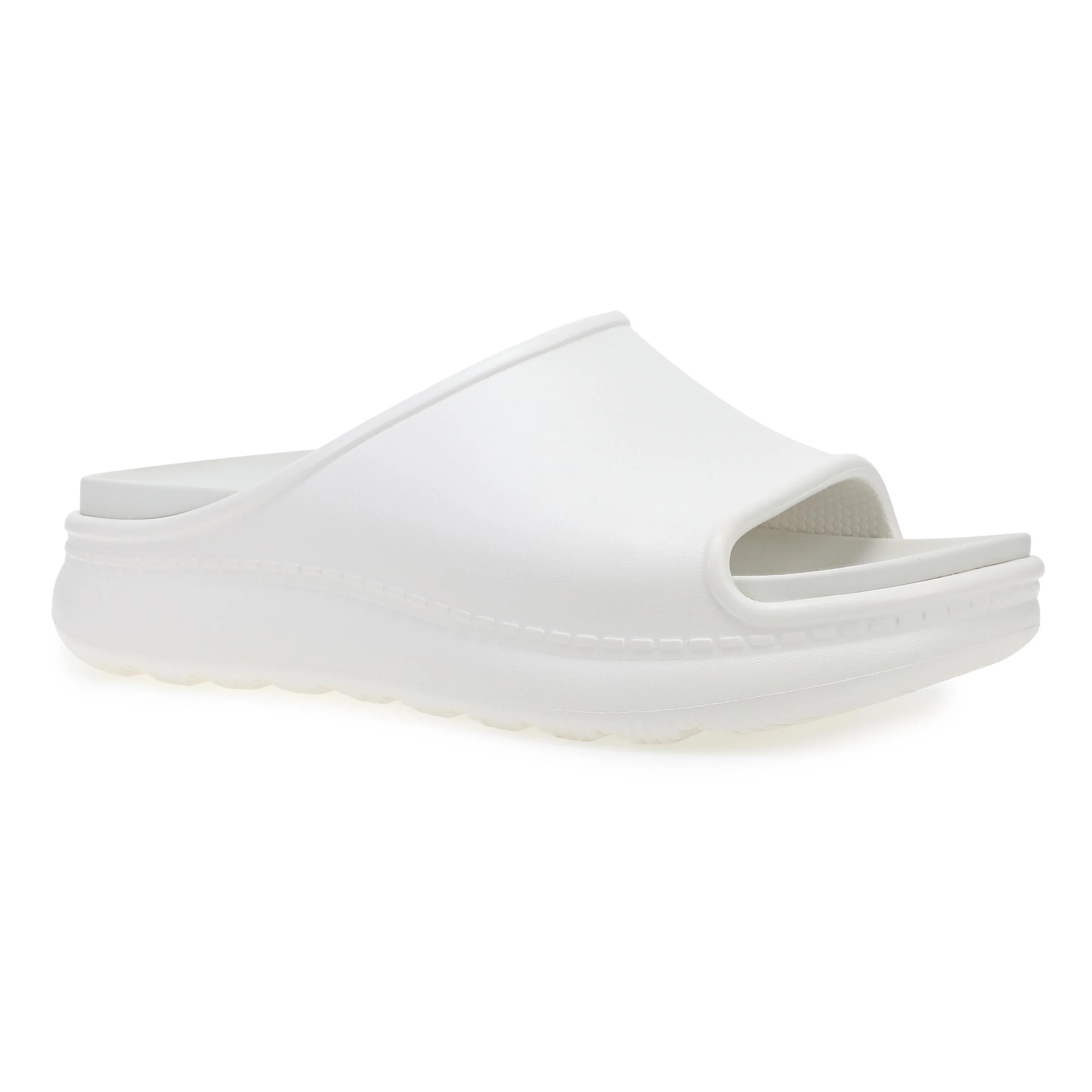 Devyn White Molded