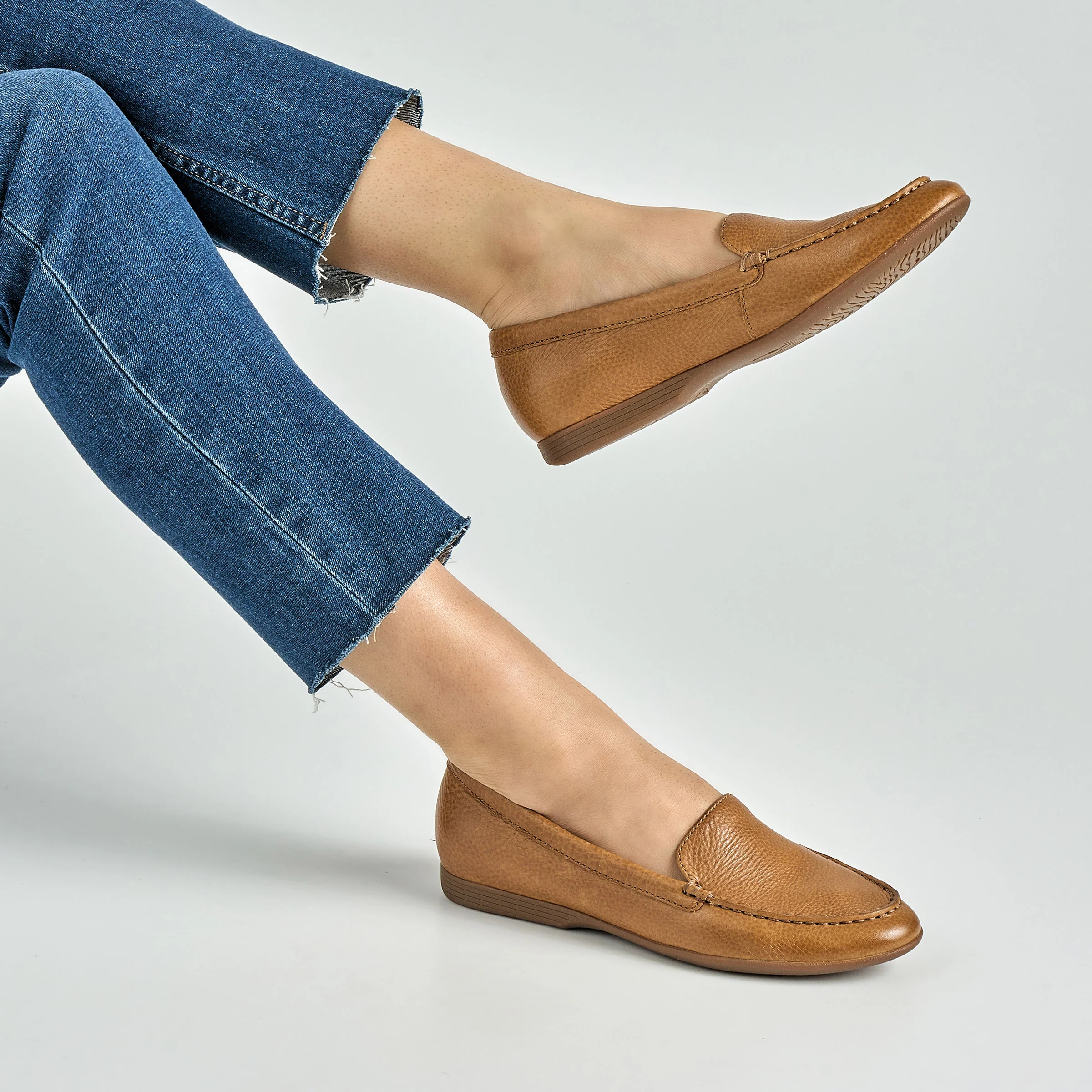 Lorri Tan Waxy Milled - Image 2