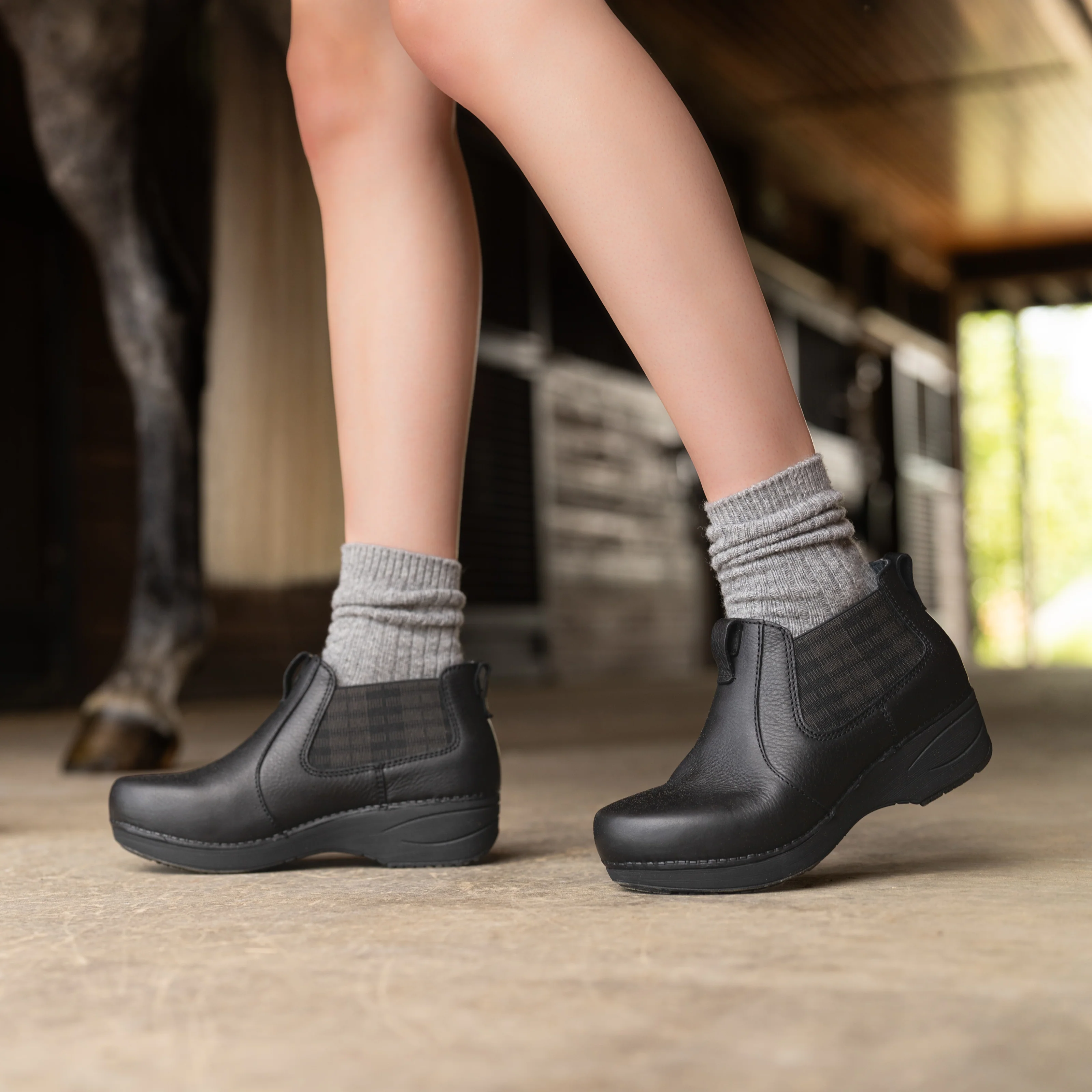 XP 2.0 Bootie Black Leather - Image 2